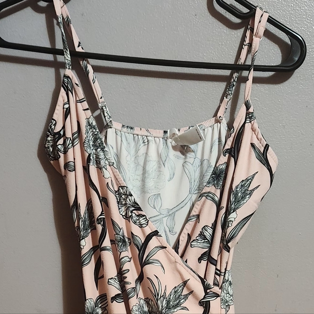 Streetwear Society Pink and Black Floral Dress